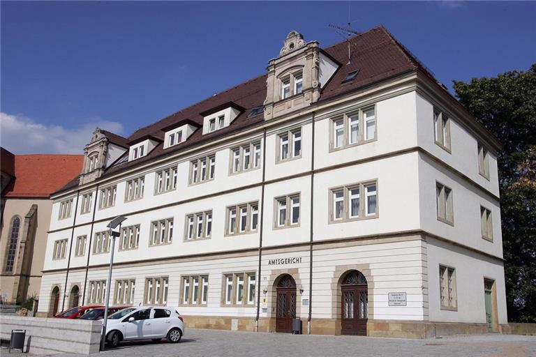 Das angeklagte Ehepaar muss 1200 Euro an eine soziale Einrichtung zahlen. Symbolfoto: Edgar Layher