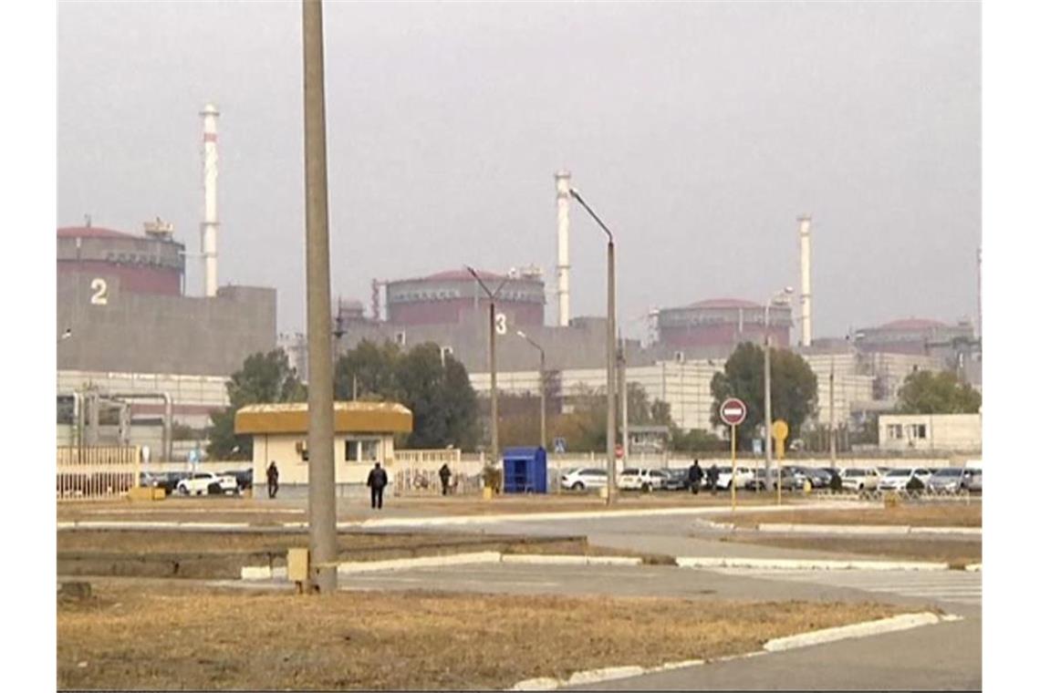 IAEA: Sorge um Kontrolle am AKW Saporischschja Das Atomkraftwerk Saporischschja. Foto: Uncredited/AP/dpa