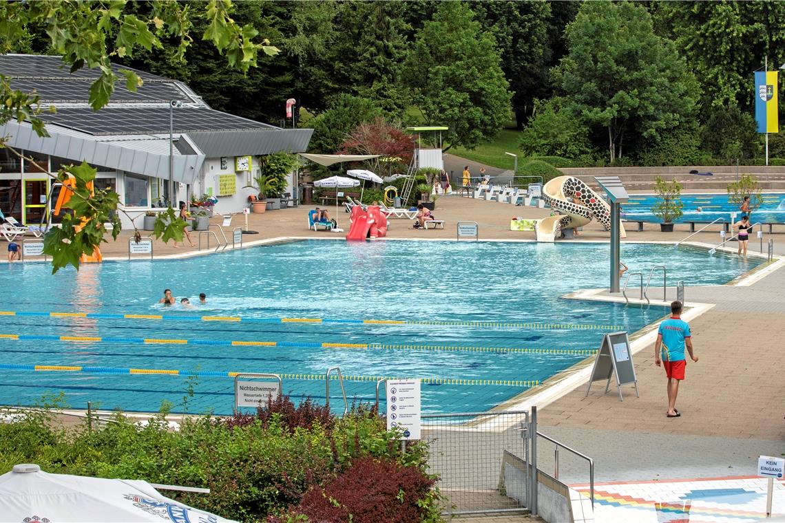 Das Backnanger Wonnemar strebt eine Öffnung am 7. Juni an. Bis zu 1000 Gäste dürfen sich gleichzeitig im Freibad aufhalten. Archivfoto: A. Becher