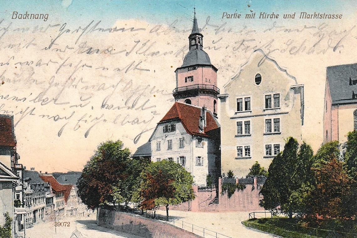 Das Bandhaus mit dem markanten Jugendstilgiebel um 1912. Links daneben das Helferhaus. Repros: P. Wolf