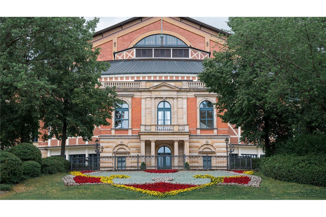Das Bayreuther Festspielhaus öffnet am 25. Juli für die diesjährige Spielzeit. (Archivbild)