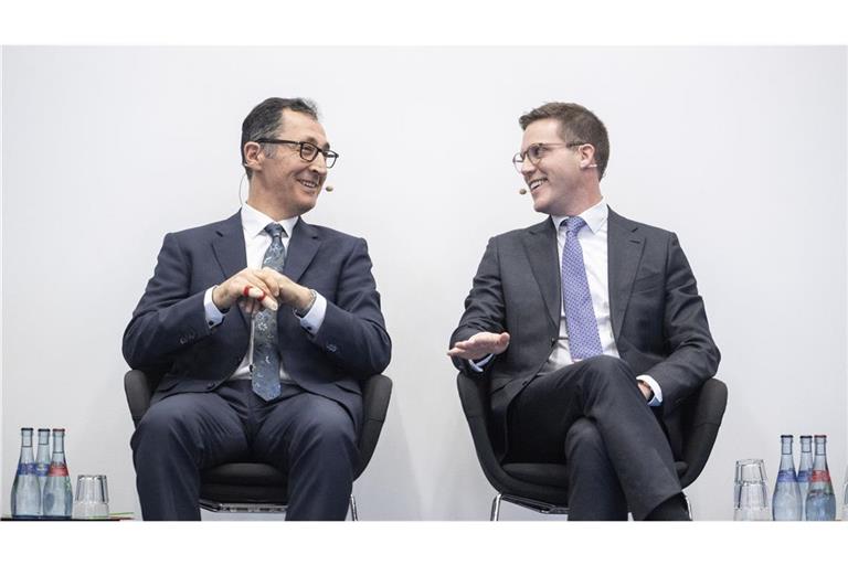 Das Bild ist vier Monate alt. Da sind Cem Özdemir und Manuel Hagel noch einträchtig und entspannt.