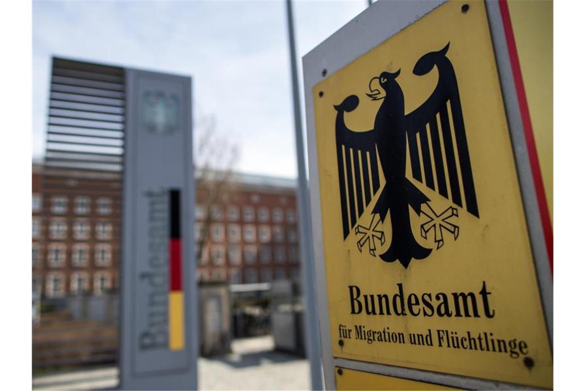 Bamf: Schneller Entscheid zu Asylantrag von Clan-Mitglied Das Bundesamt für Migration und Flüchtlinge in Nürnberg. Foto: Daniel Karmann/dpa