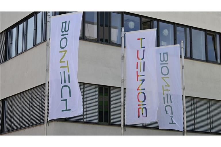 Das Bundeskartellamt hat dem Pharmaunternehmen Biontech die Übernahme von Curevac erlaubt. (Archivbild)