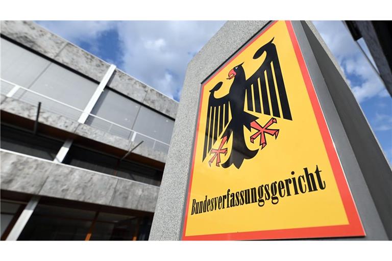 Das Bundesverfassungsgericht ein weitreichendes Urteil des Bundesarbeitsgerichts (BAG) aufgehoben. (Symbolbild)