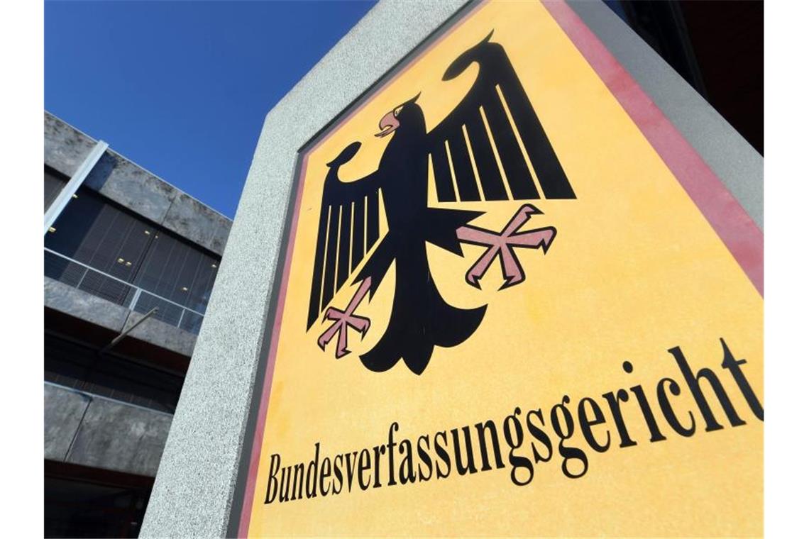 Karlsruhe erklärt Bremer Atomtransportverbot für nichtig Das Bundesverfassungsgericht in Karlsruhe. Foto: Uli Deck/dpa