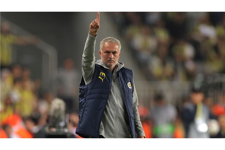 Das Derby und sein Protagonist: "Fener"-Trainer José Mourinho.