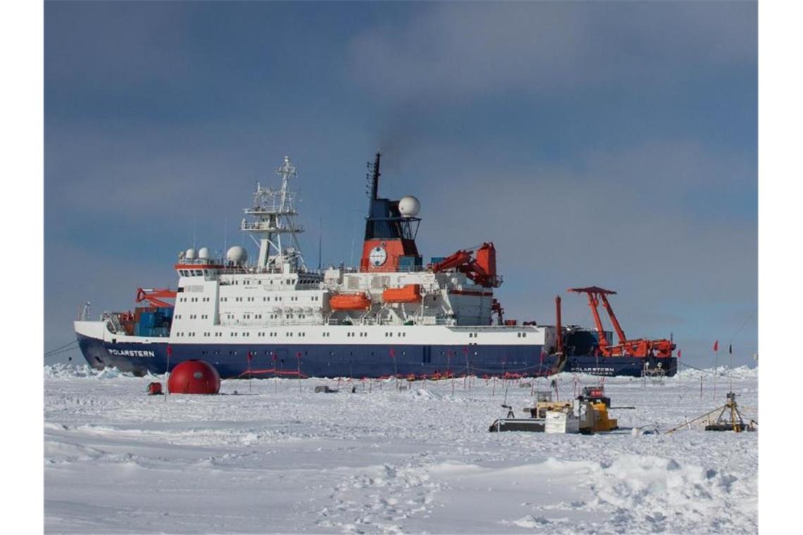 Das deutsche Forschungsschiff „Polarstern“ in der Antarktis. Foto: Stephan Schoen/Alfred-Wegener-Institut, AWI