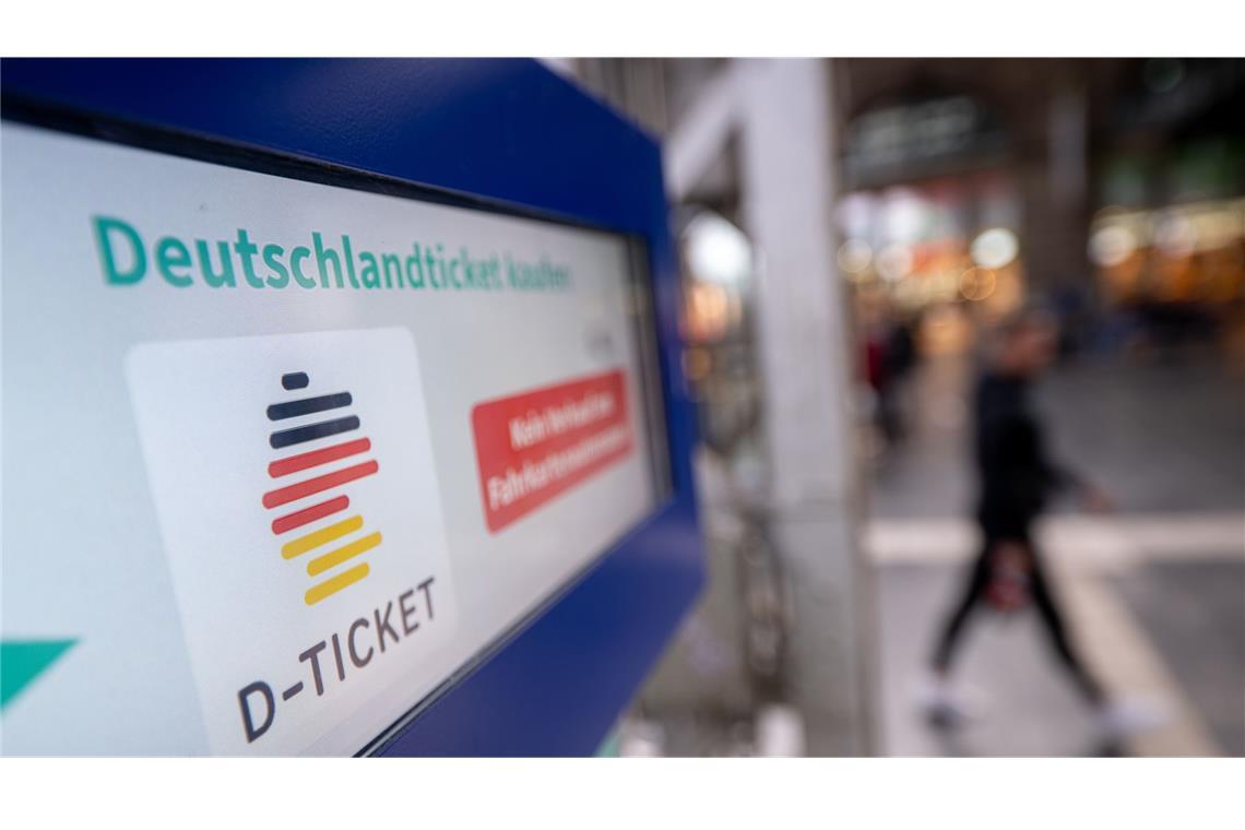 Deutschlandticket: Unterhändler schlagen Preiserhöhung ab 2027 vor Das Deutschlandticket könnte im Jahr 2027 wieder teurer werden. (Symbolbild)