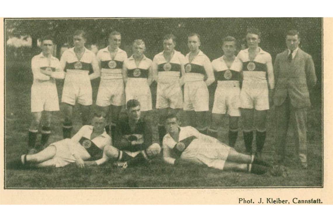 Das erste Mannschaftsfoto des VfB im Brustring. Es datiert vom 13. September 1925.