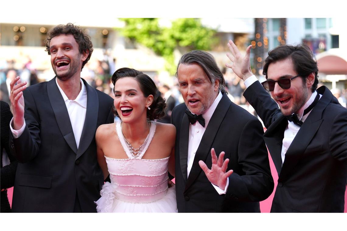 Goodbye Hollywood: Europa erzählt, wo Amerika schweigt Das Filmteam von "Nouvelle Vague" bei der Premiere.
