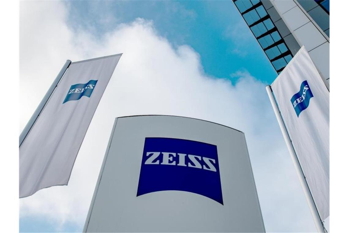 Optikkonzern Zeiss erzielt mehr Gewinn