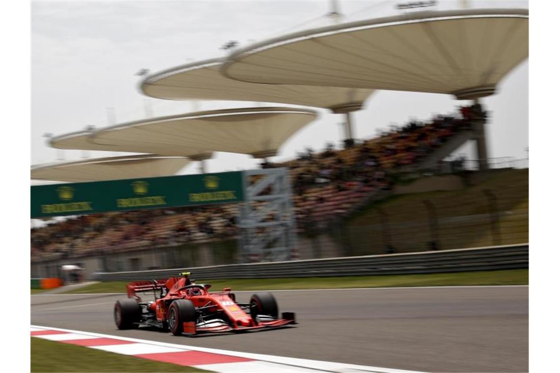 Das Formel-1-Rennen im chinesischen Shanghai könnte ans Jahresende verlegt werden. Foto: Andy Wong/AP/dpa