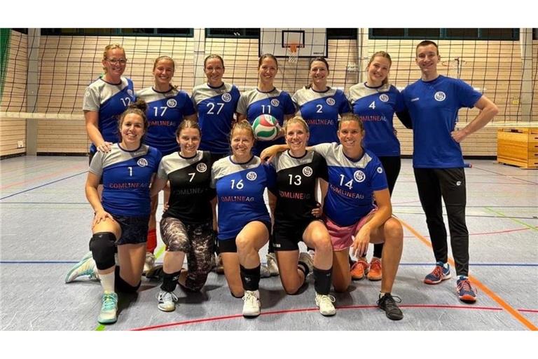 Das Frauenteam des VfL Sindelfingen hat mit Lukas Thiem (re.) einen neuen Trainer - verrübergehend.