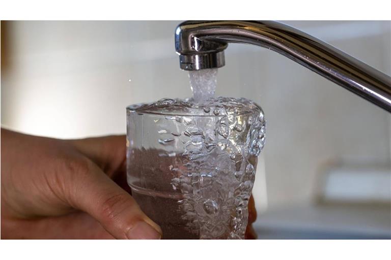 Das Grundwasser wird in Baden-Württemberg zur Sorge (Symbolbild).