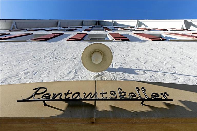 Das Haus in der Schlossstraße 11 ist ein stattliches Fachwerkgebäude, das nach der jüngsten Renovierung in neuem Glanz erstrahlt. Foto: Alexander Becher