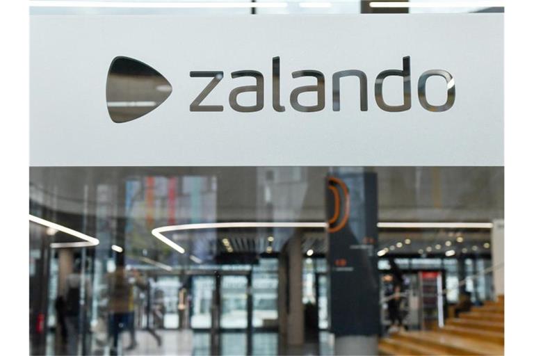 Das Headquarter vom Zalando Campus in der Valeska-Gert-Straße in Berlin. Foto: Jens Kalaene/dpa-Zentralbild/dpa