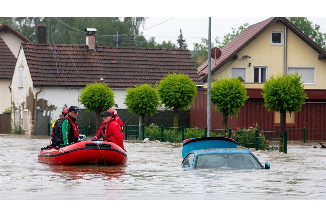 Das Hochwasser richtete sowohl Schäden an, die von der Sachversicherungen gedeckt waren, als auch solche, die in den Kfz-Bereich fallen. (Archivbild)