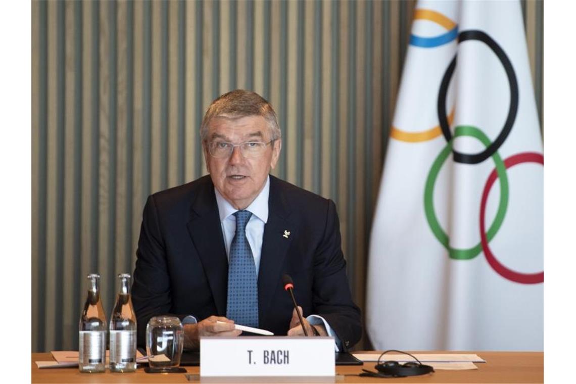 Das IOC hält weiter an eienr Austragung der Spiele in Japan fest: Thomas Bach, Präsident des internationalen olympischen Komitees. Foto: Laurent Gillieron/KEYSTONE/dpa