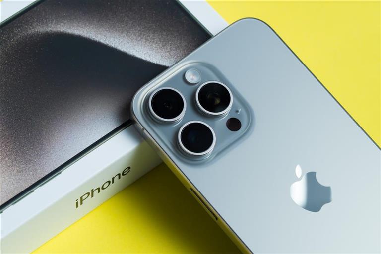 Das iPhone 17 wird mit Spannung erwartet (Symbolbild).