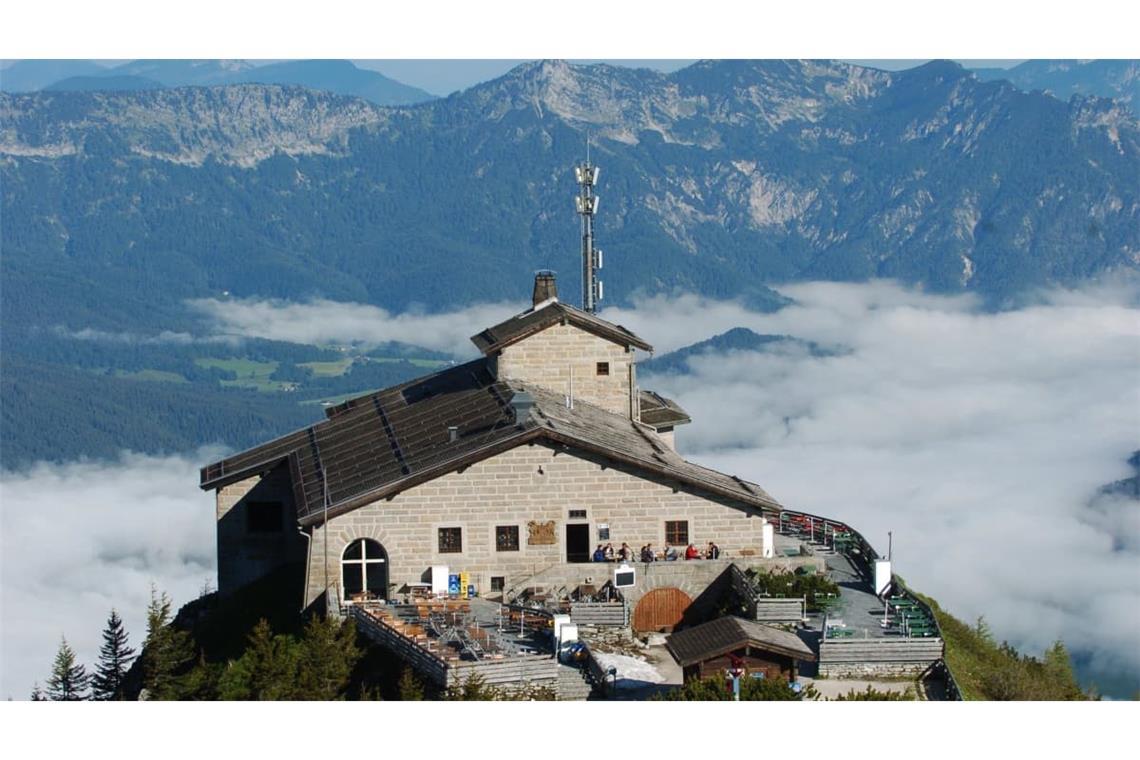 Das Kehlsteinhaus vor dem Brand. In dem Gebäude soll zur NS-Zeit Adolf Hitler Gäste empfangen haben. (Archivbild)