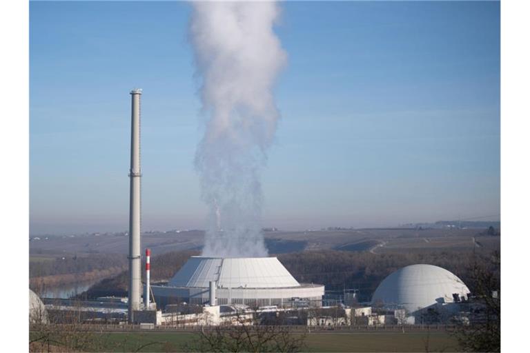 Das Kernkraftwerk Neckarwestheim bei Tageslicht. Foto: Marijan Murat/dpa/Archivbild