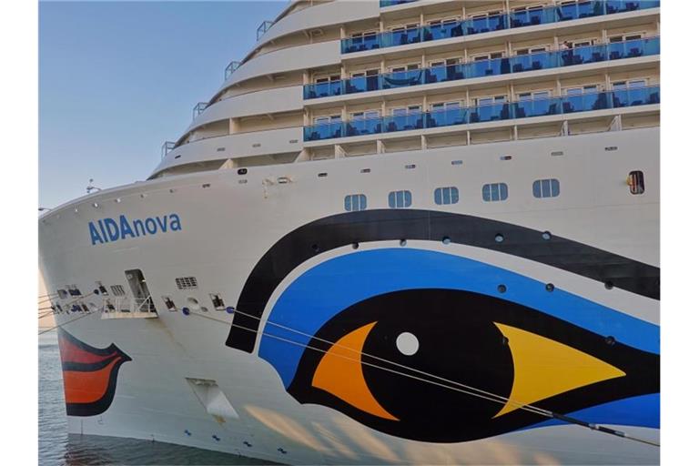 Das Kreuzfahrtschiff „Aida Nova“ im Kreuzfahrtterminal in Lissabon. Foto: Soeren Stache/dpa-Zentralbild/dpa