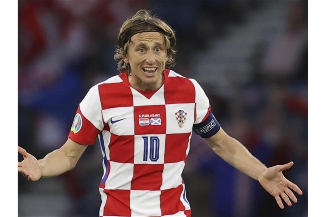 Fußball-Top-Nationen zittern um Katar-Tickets Das kroatische Team um Superstar Luka Modric darf sich keinen Patzer leisten. Foto: Lee Smith/Pool Reuters/AP/dpa