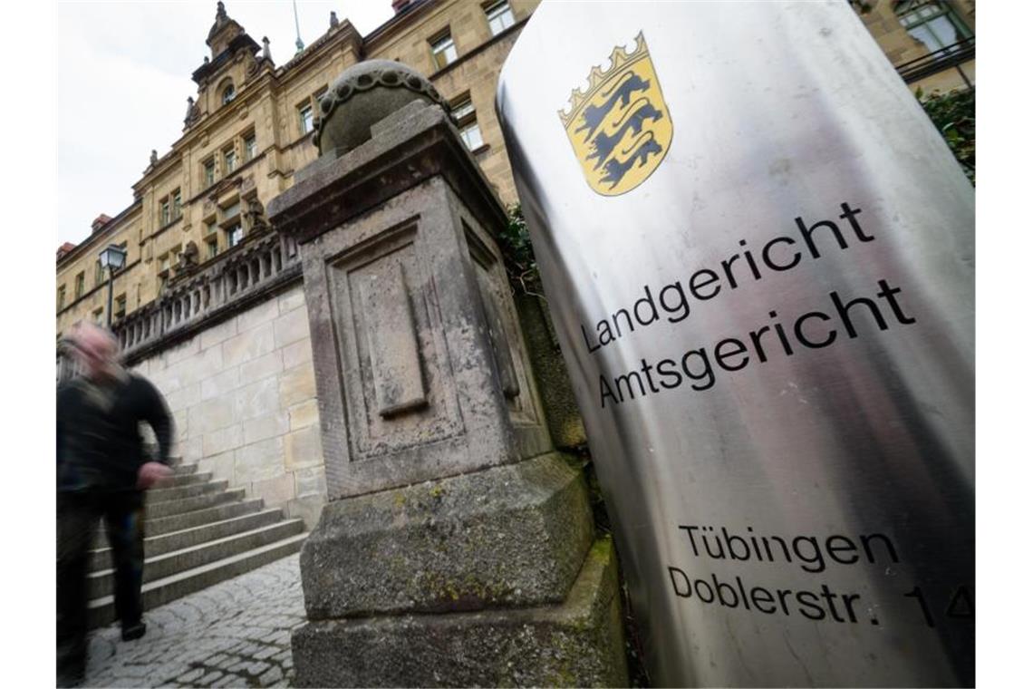 Das Land- und Amtsgericht Tübingen. Foto: Sina Schuldt/Archivbild