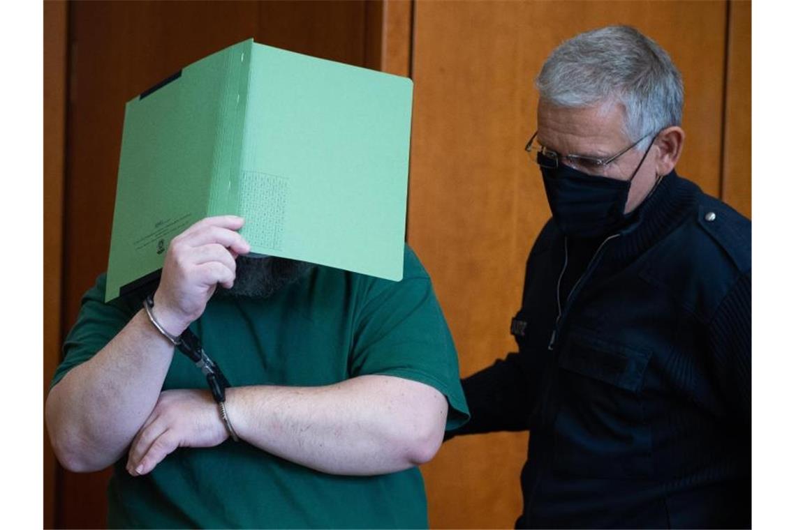Über sechs Jahre Gefängnis im Göttinger Missbrauchs-Prozess Das Landgericht Göttingen verurteilte den Angeklagten zu über sechs Jahren Haft. Foto: Swen Pförtner/dpa/Pool/dpa