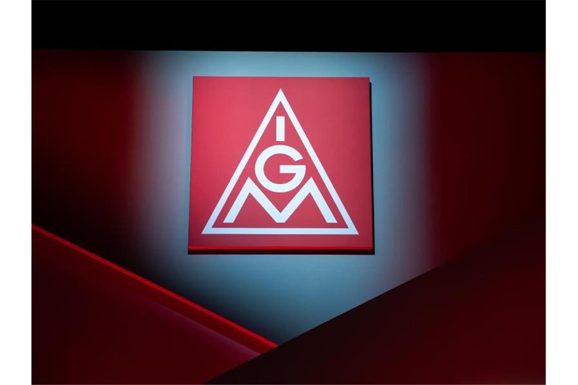 Das Logo der IG Metall. Foto: Daniel Karmann/dpa