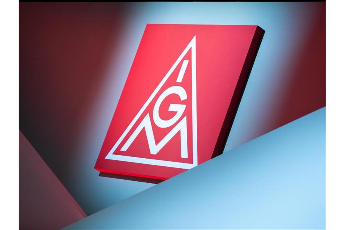 Das Logo der Industriegewerkschaft Metall (IG Metall). Foto: Daniel Karmann/dpa/Symbolbild