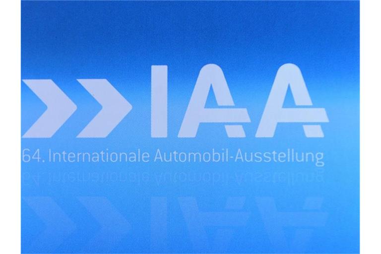 Das Logo der Internationalen Automobil-Ausstellung (IAA). Foto: Jens Kalaene/dpa-Zentralbild/dpa/Archivbild
