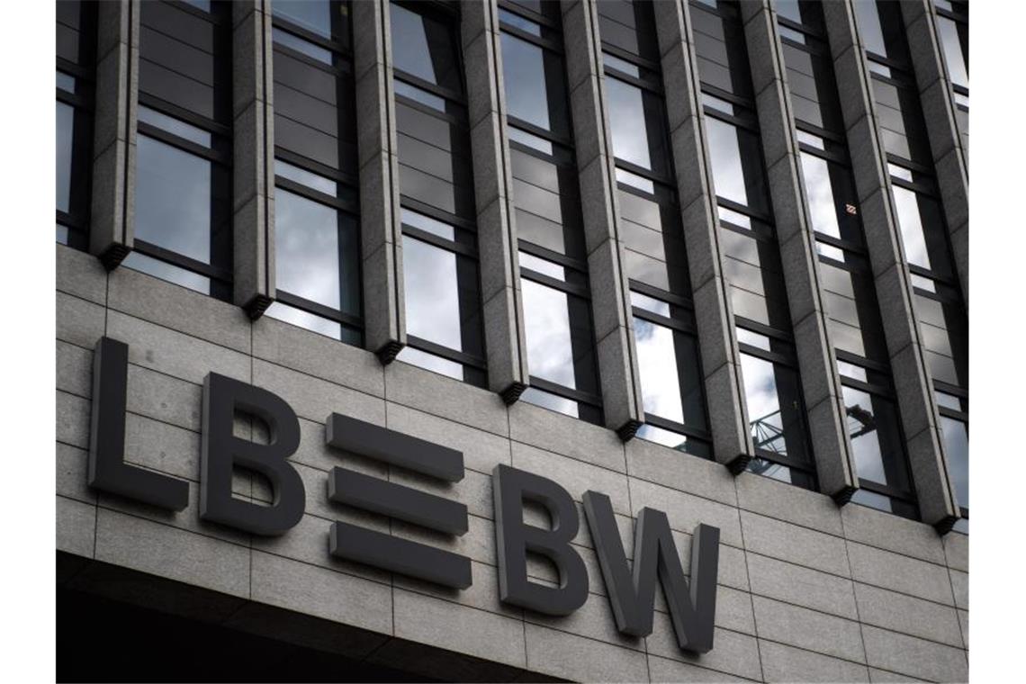 Das Logo der Landesbank Baden-Württemberg. Foto: Sebastian Gollnow/dpa/Archivbild