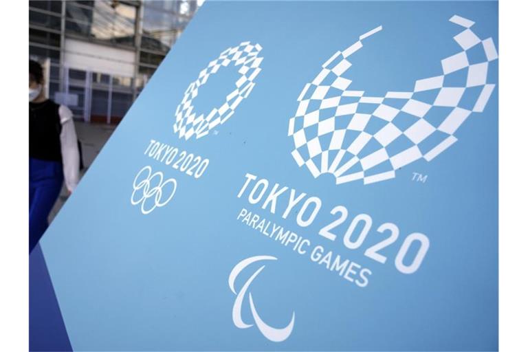 Das Logo der Olympischen und Paralympischen Spiele 2020 in Tokio. Foto: Eugene Hoshiko/AP/dpa