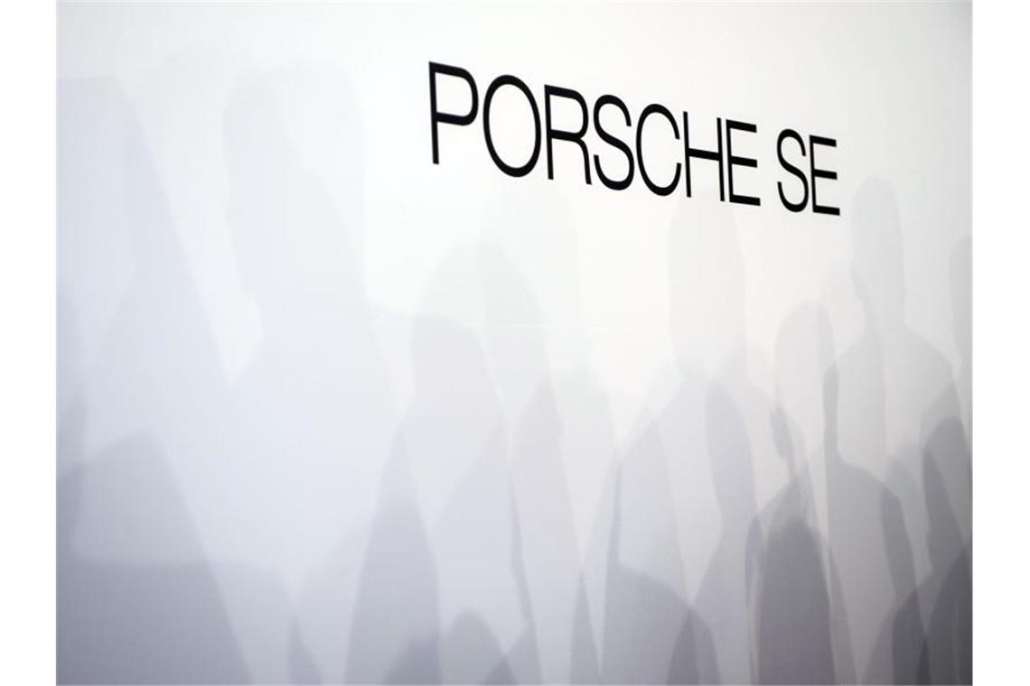 Aktionäre nehmen Spitze von Porsche SE in die Mangel