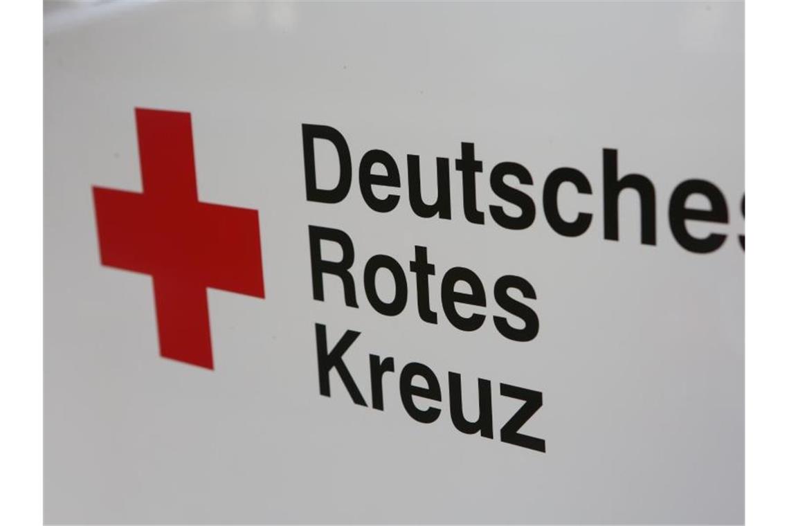 Das Logo des Deutsches Rotes Kreuzes (DRK). Foto: Matthias Bein/dpa-Zentralbild/dpa/Archivbild