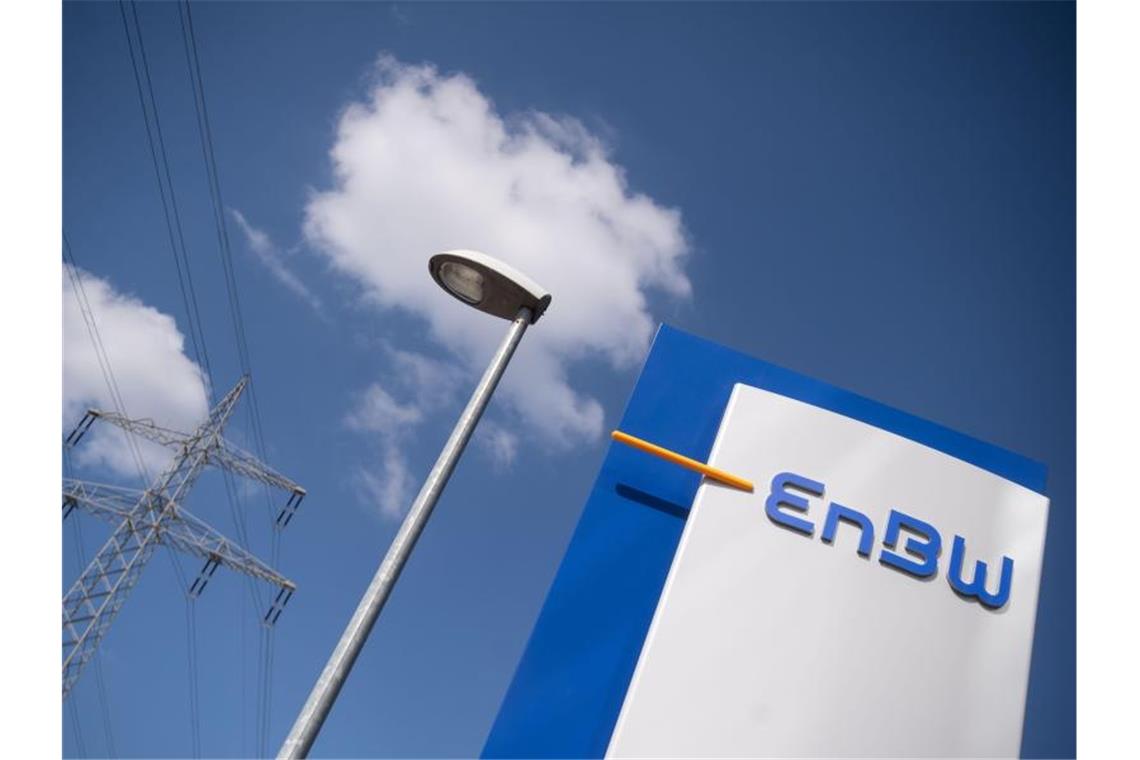 Das Logo des Energiekonzerns EnBW. Foto: Marijan Murat/dpa/Archivbild