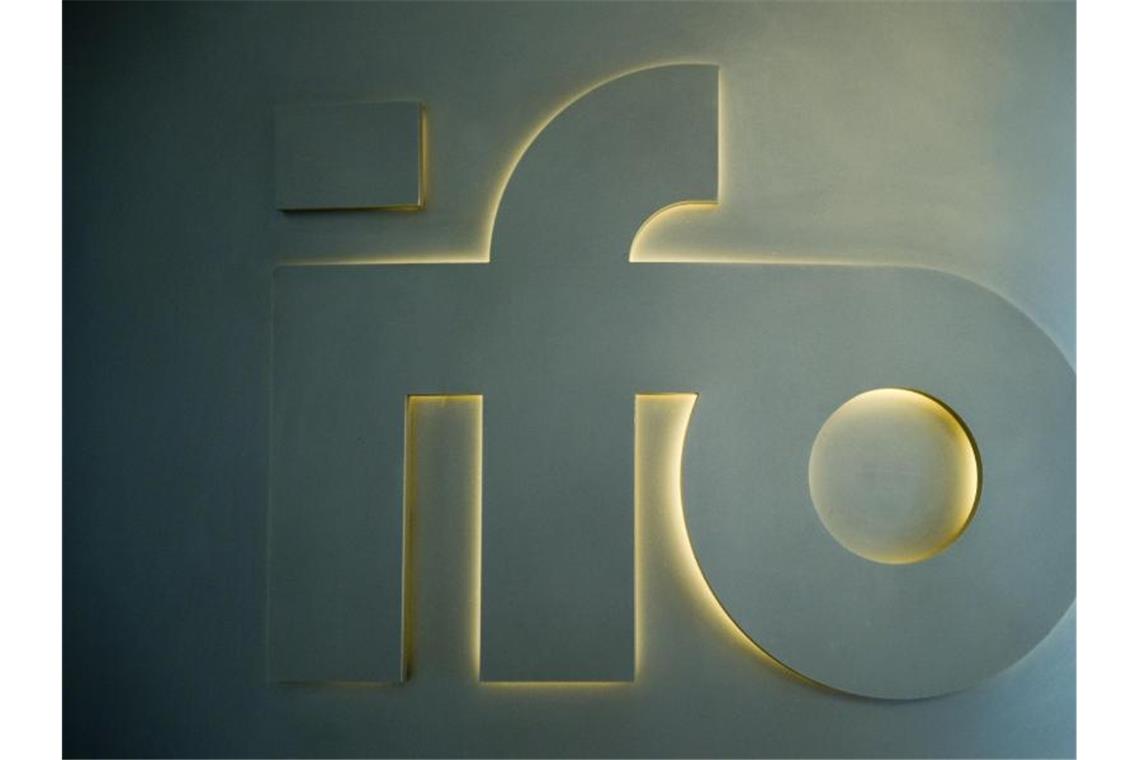Das Logo des Ifo-Instituts in München. Foto: picture alliance / dpa