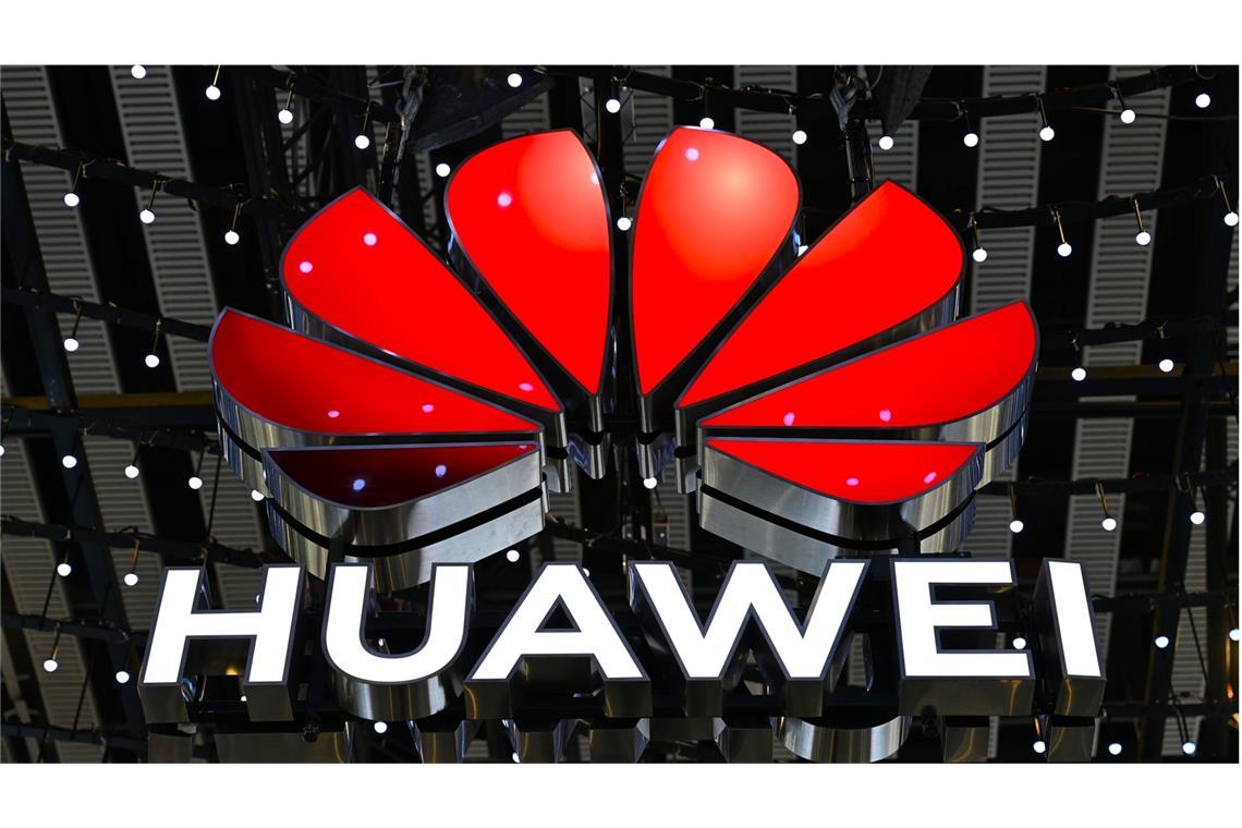 Korruptionsermittlungen - EU-Kommission verbannt Huawei Das Logo des Konzerns Huawei (Archivbild).
