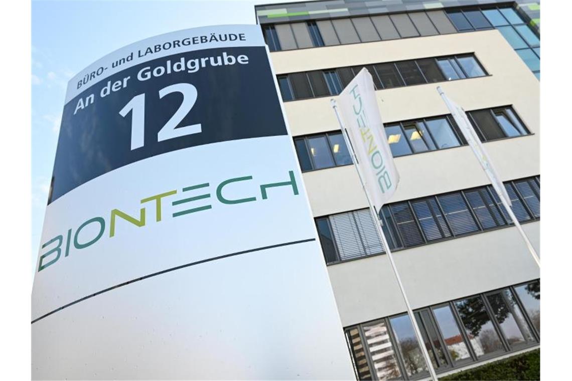 Das Mainzer Pharmaunternehmen Biontech legt seine Zahlen zum dritten Quartal vor. Foto: Arne Dedert/dpa