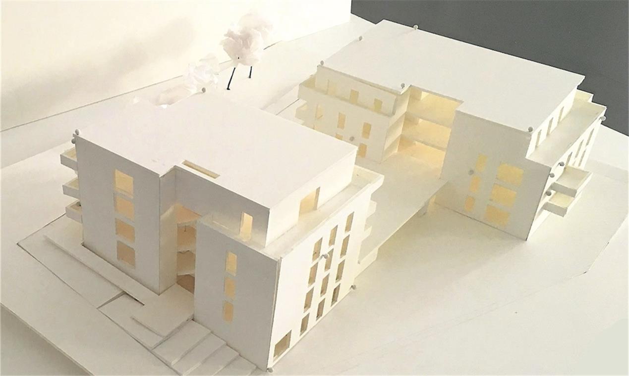 Gemeinsam bauen statt nur kaufen Das Modell des Planungsbüros SESA vermittelt einen Eindruck, wie das Haus aussehen könnte.
