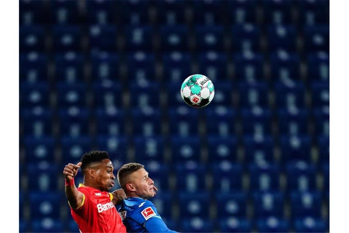 Das Montagsspiel TSG 1899 Hoffenheim gegen Bayer Leverkusen endete als Nullnummer. Foto: Uwe Anspach/dpa