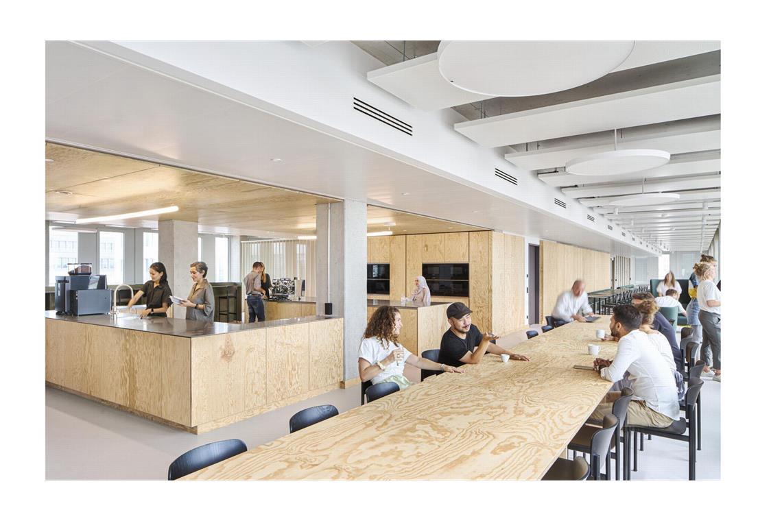 Das New Office Ramboll und Henning Larsen ist nichts für Schüchterne: In Mittagspausen versammelt man sich in den großdimensionierten Market Places.