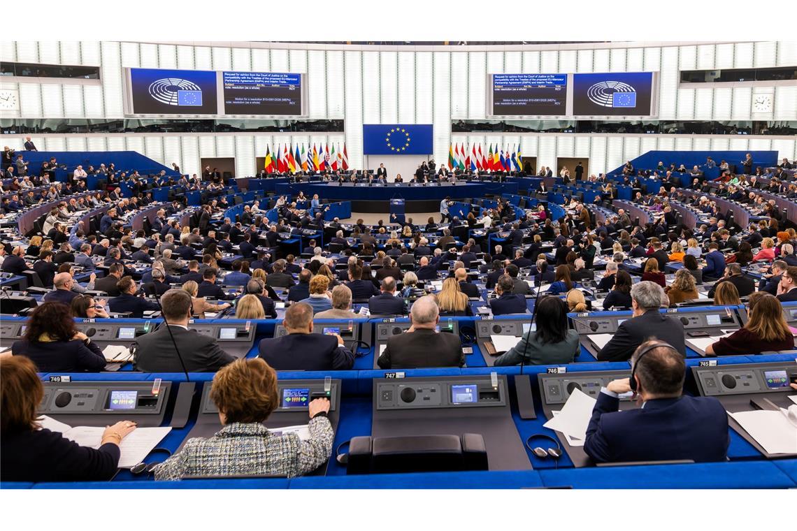 Das Parlament beschloss mit sehr knapper Mehrheit.