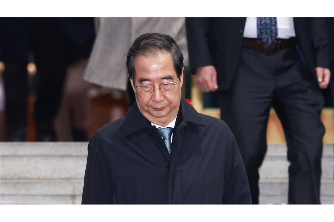 Südkorea: Auch Interimspräsident Han des Amtes enthoben Das Parlament hat für die Amtsenthebung des amtierenden Präsidenten Han Duck Soo gestimmt.