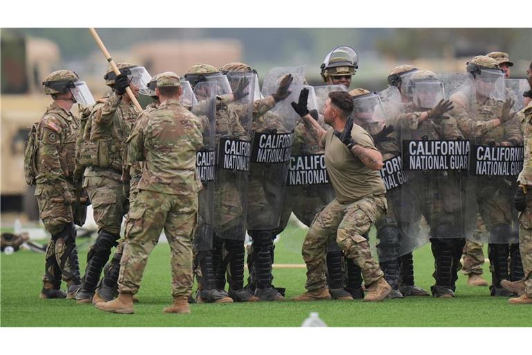 Das Pentagon plant, die Hälfte der Nationalgarde-Soldaten in Los Angeles abzuziehen.