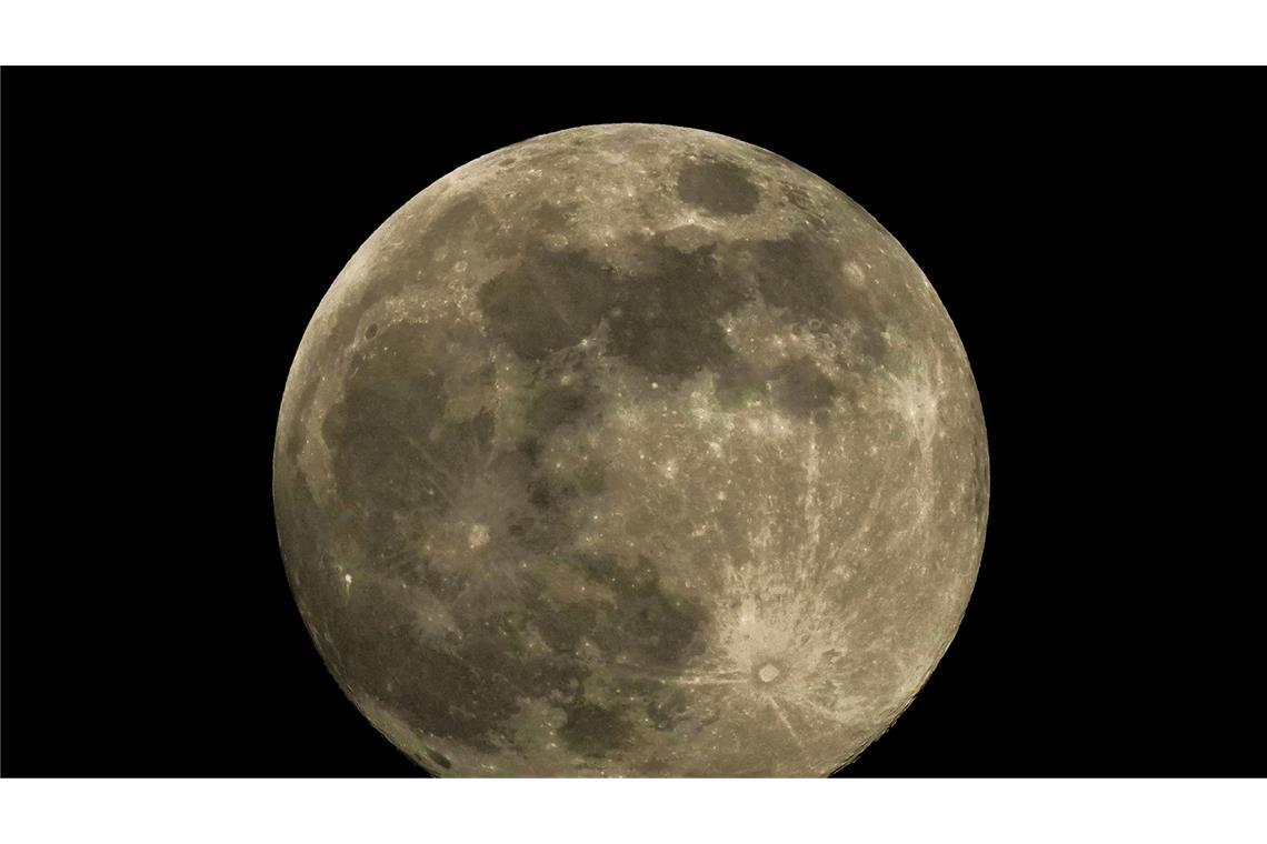Das Phänomen Supermond begeistert immer wieder zahlreiche Menschen. (Archivbild)