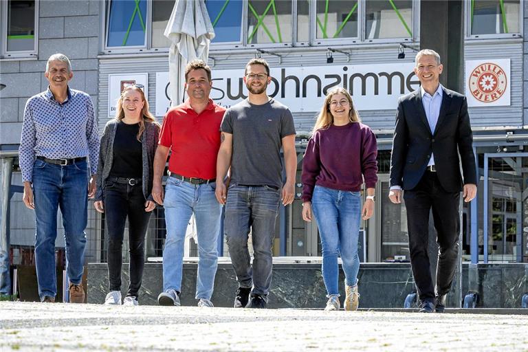 Das Redaktionsteam freut sich auf Gespräche mit den Leserinnen und Lesern: Matthias Nothstein (von links), Kristin Doberer, Steffen Grün, Kai Wieland, Carolin Aichholz und Kornelius Fritz.