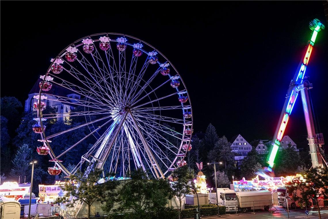 Das Riesenrad ist seit 50 Jahren das Wahrzeichen des Straßenfests und wird es auch bleiben. Kleinere Veränderungen am bisherigen Konzept sind aber möglich. Archivfoto: E. Layher